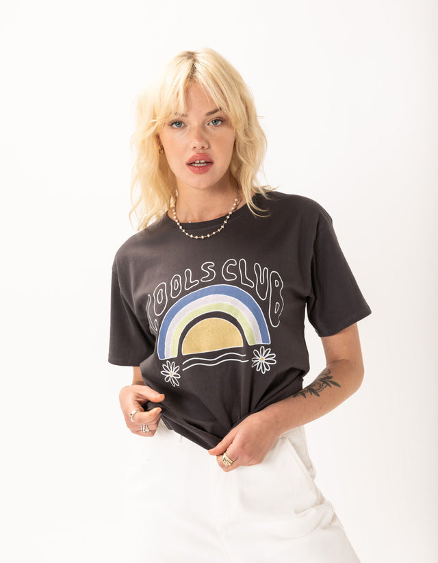 70's Cropped Club Tee