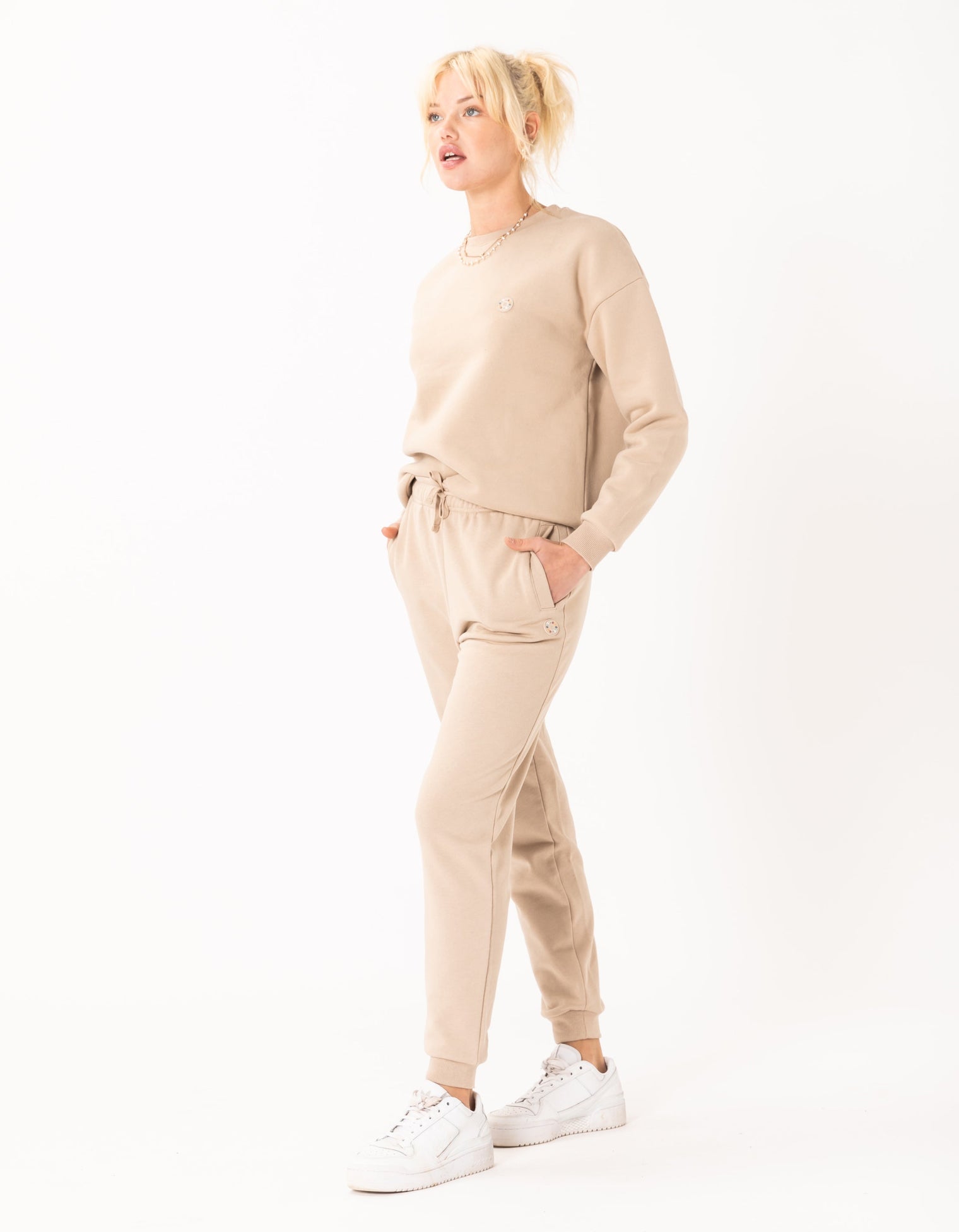 Badge Fleece Pant