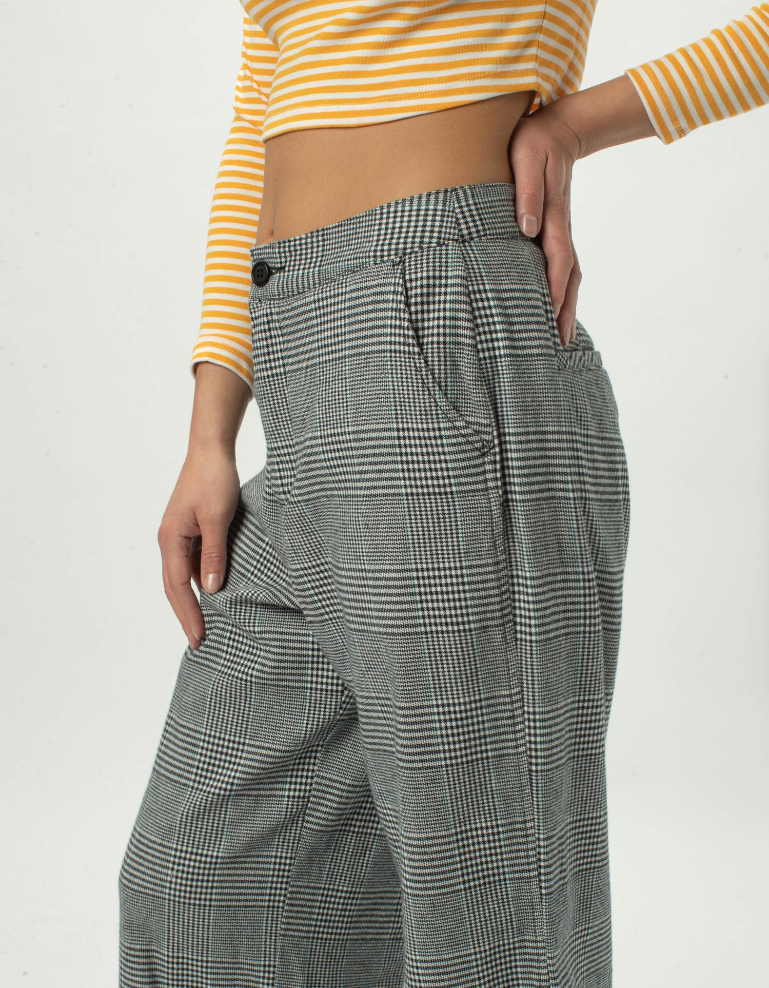 High Rise Relax Pants